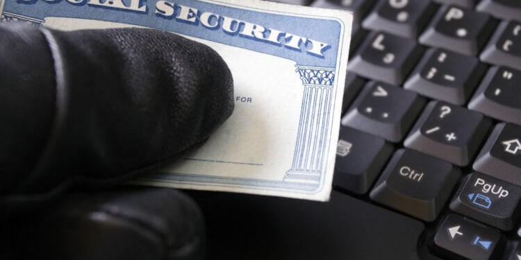 Eleventh Circuit Allows Stolen Identity Evidence in Drug Case (10-28-20)